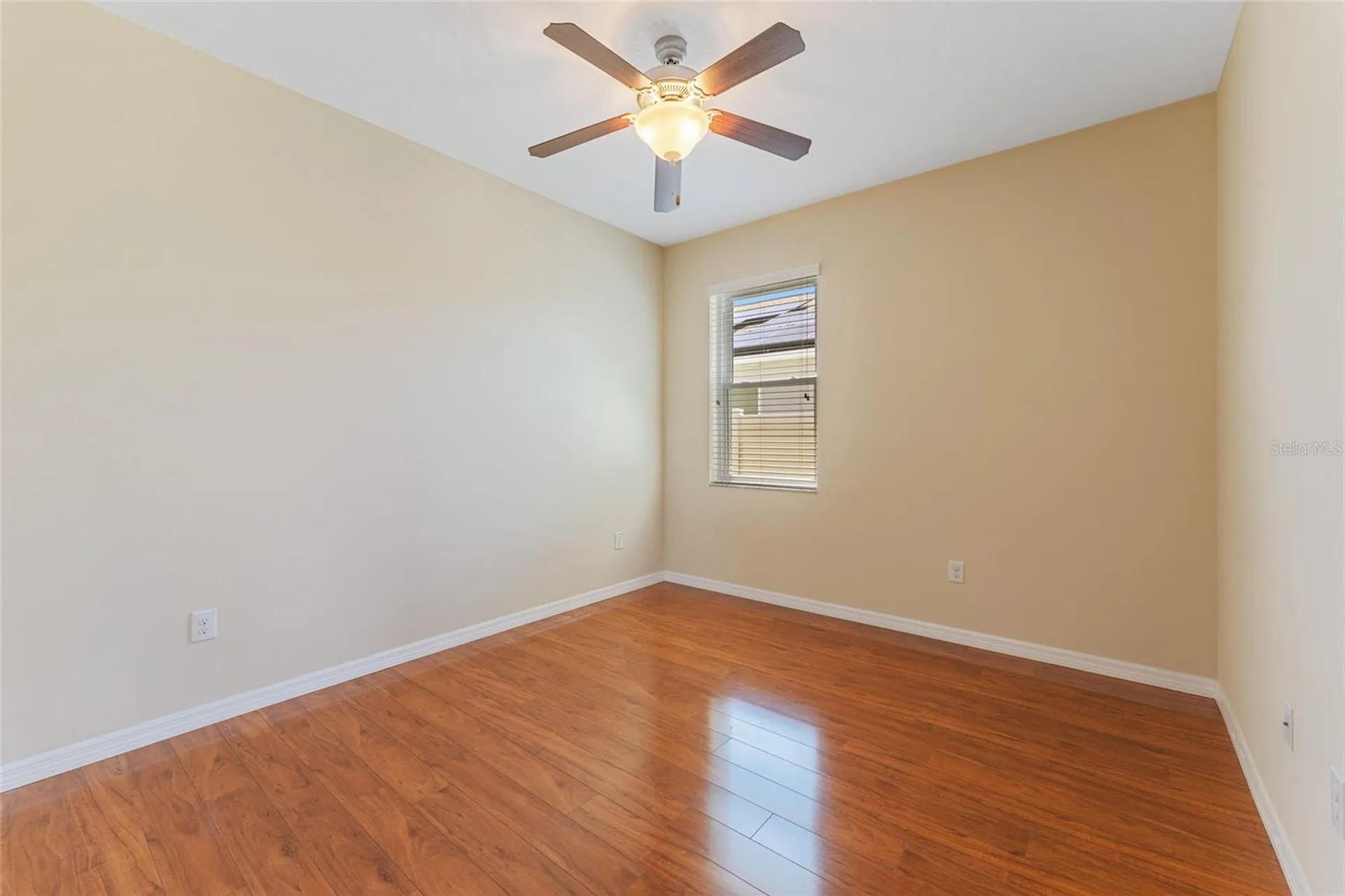 2637 Yukon Cliff Drive Ruskin FL 33570