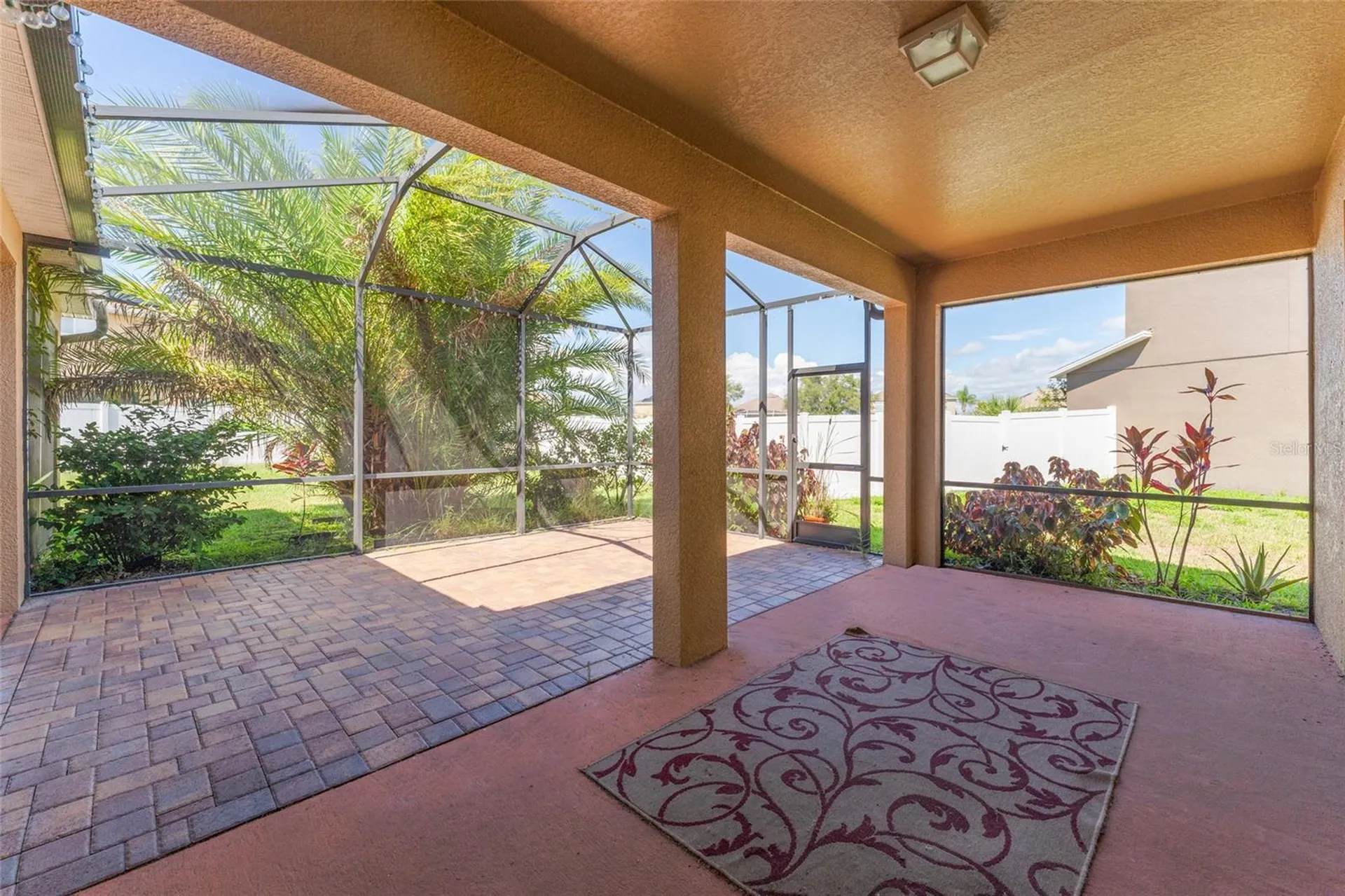 2637 Yukon Cliff Drive Ruskin FL 33570