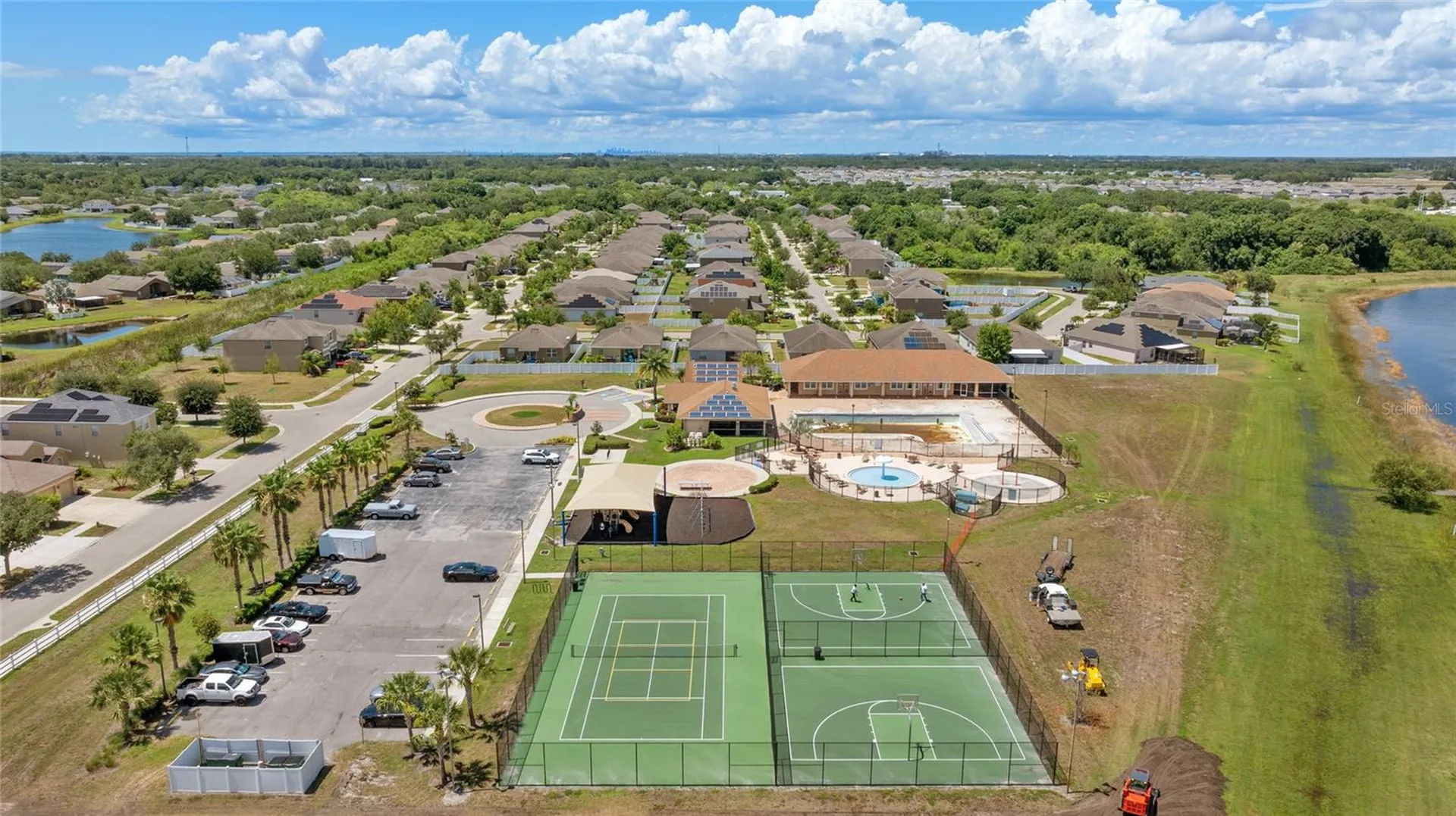 2637 Yukon Cliff Drive Ruskin FL 33570