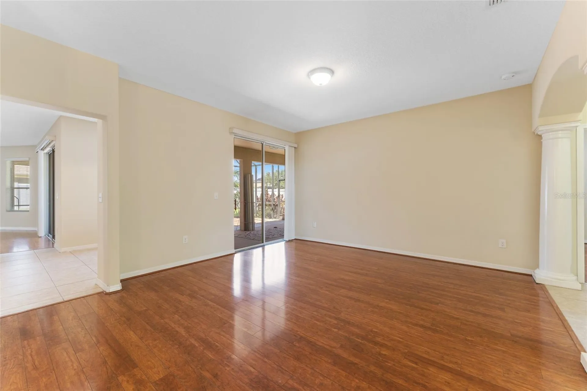 2637 Yukon Cliff Drive Ruskin FL 33570