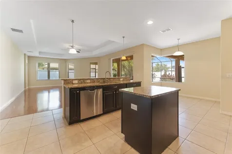 2637 Yukon Cliff Drive Ruskin FL 33570