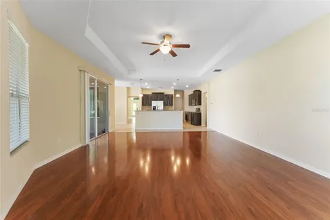 2637 Yukon Cliff Drive Ruskin FL 33570