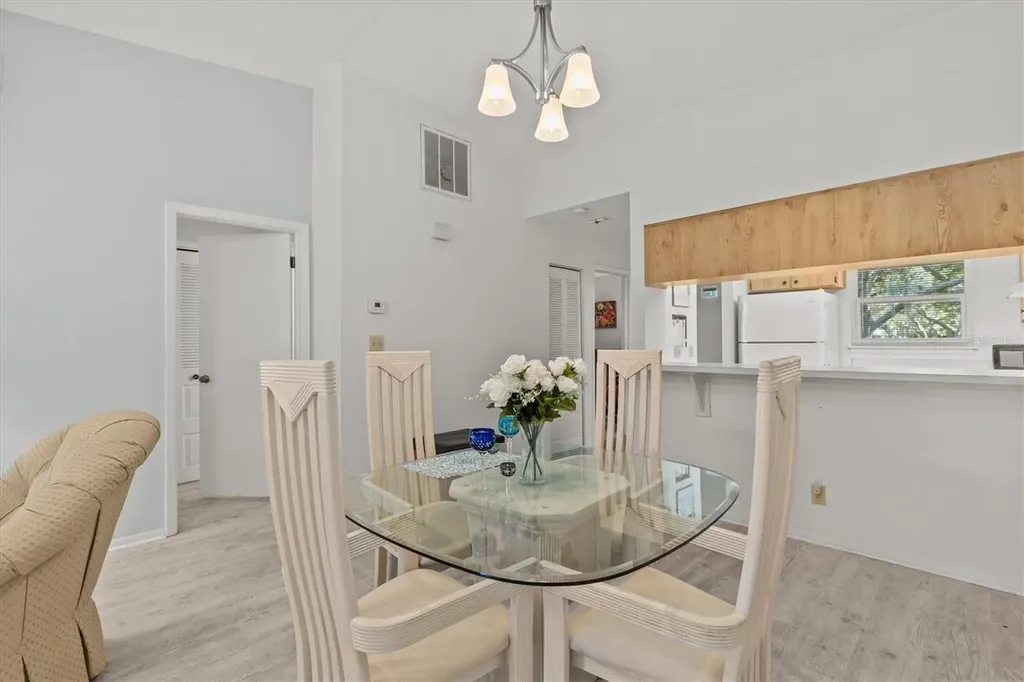 39650 Us Highway 19 N Tarpon Springs FL 34689