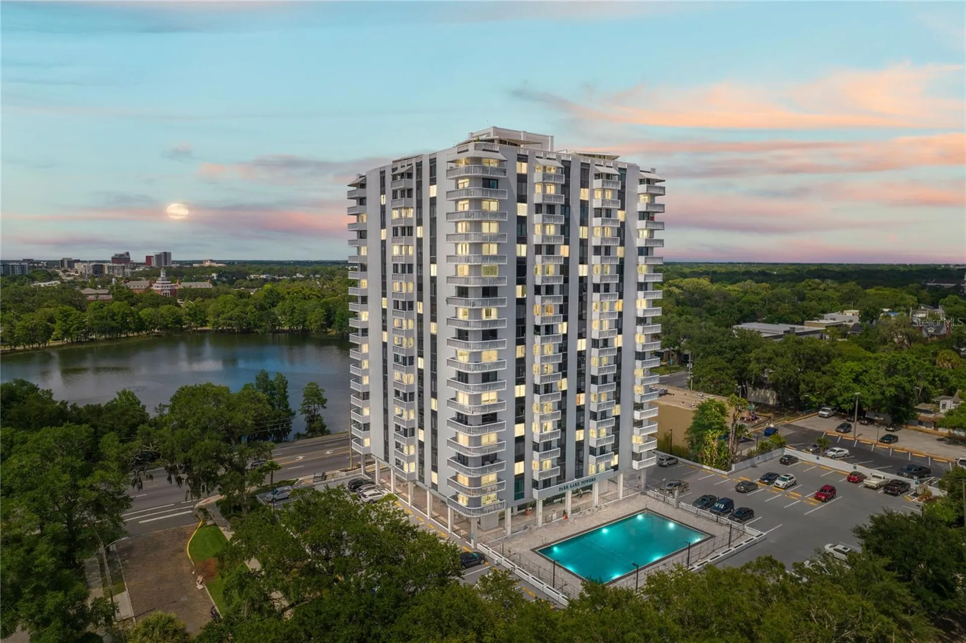 400 E Colonial Drive Orlando FL 32803