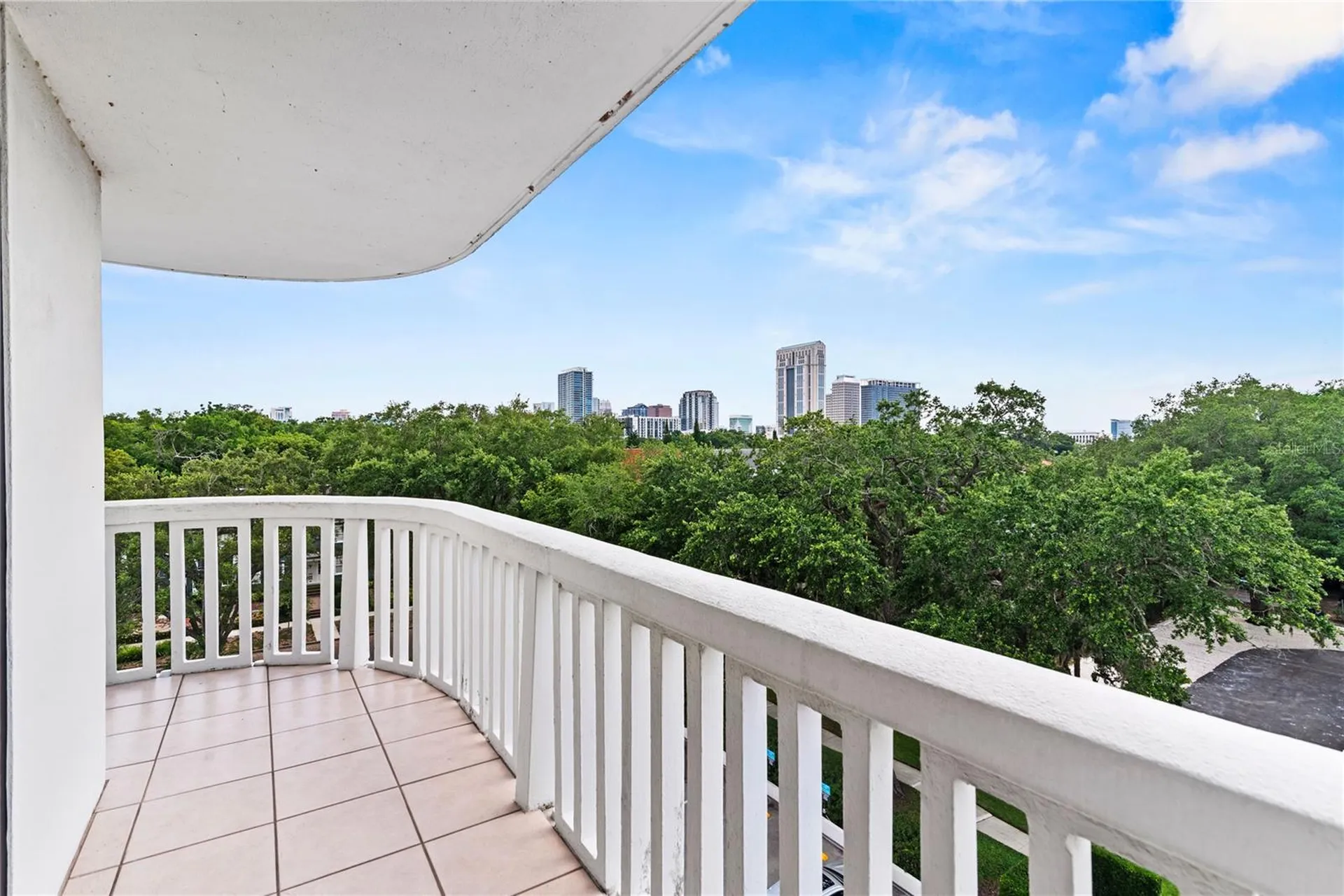 400 E Colonial Drive Orlando FL 32803