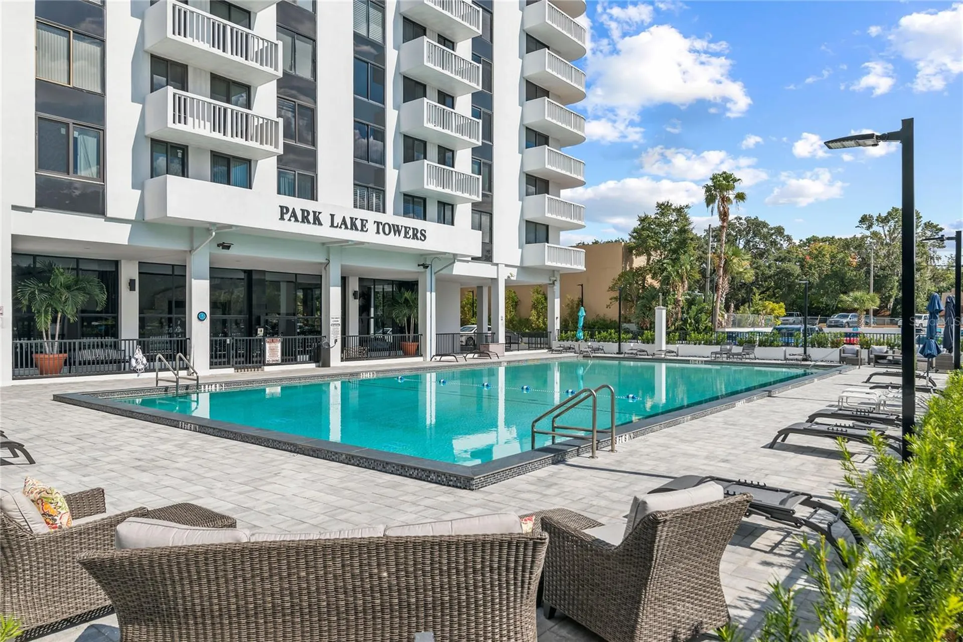 400 E Colonial Drive Orlando FL 32803