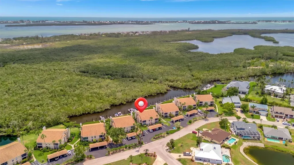 8710 54th Avenue W Bradenton FL 34210