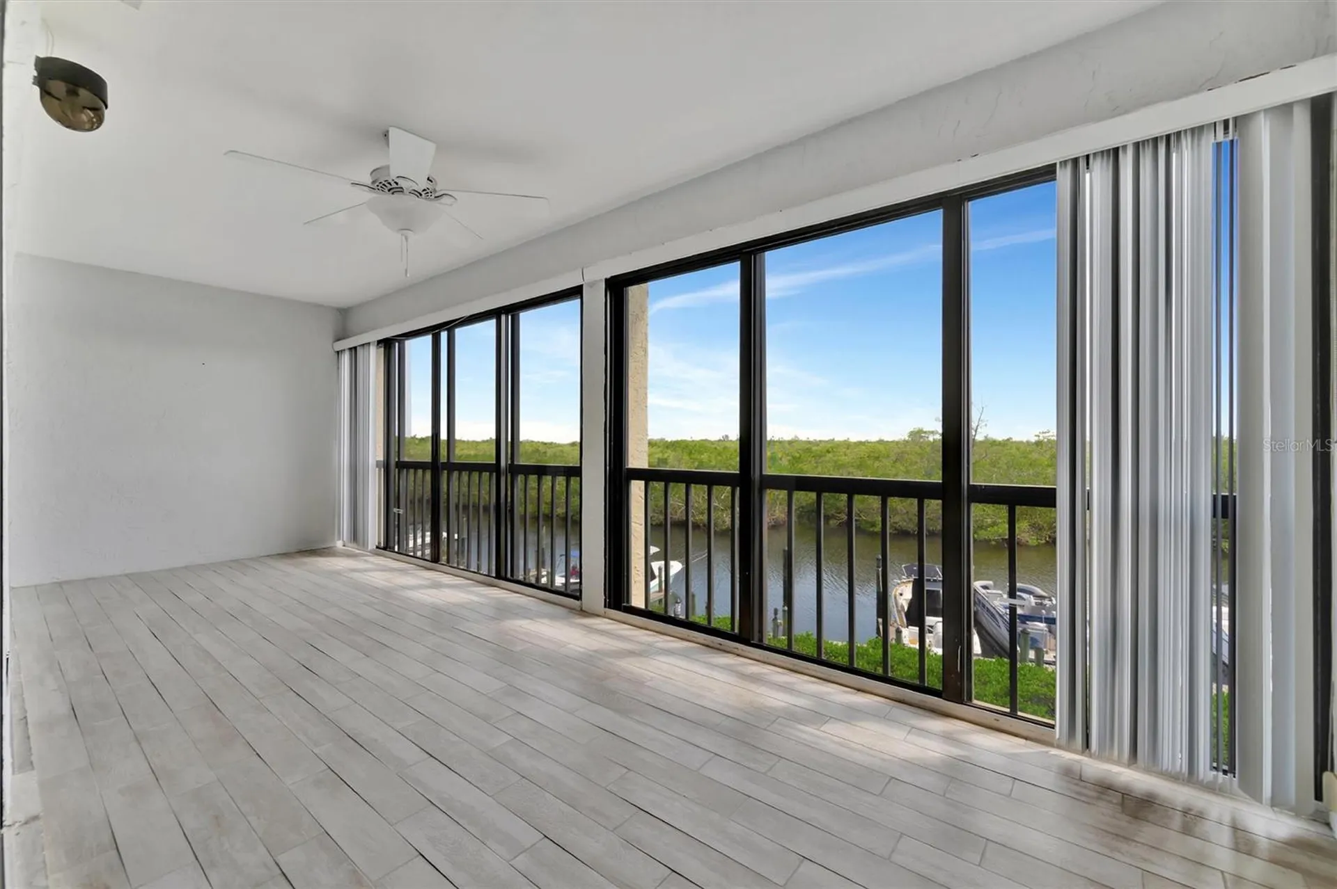 8710 54th Avenue W Bradenton FL 34210