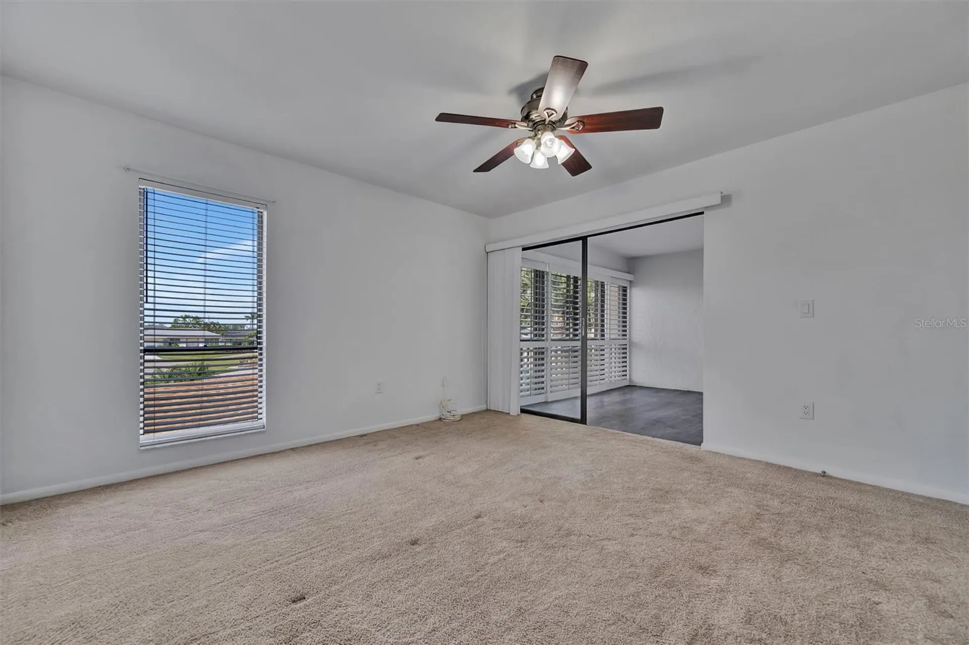 8710 54th Avenue W Bradenton FL 34210