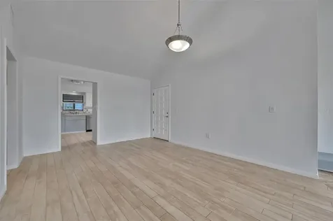 8710 54th Avenue W Bradenton FL 34210