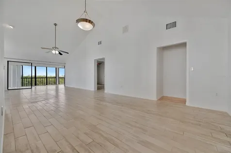 8710 54th Avenue W Bradenton FL 34210
