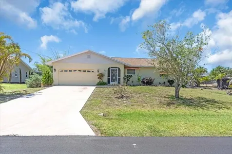 2618 Titania Road Englewood FL 34224