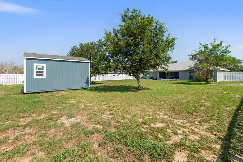 6006 Country Walk Lane Winter Haven FL 33880