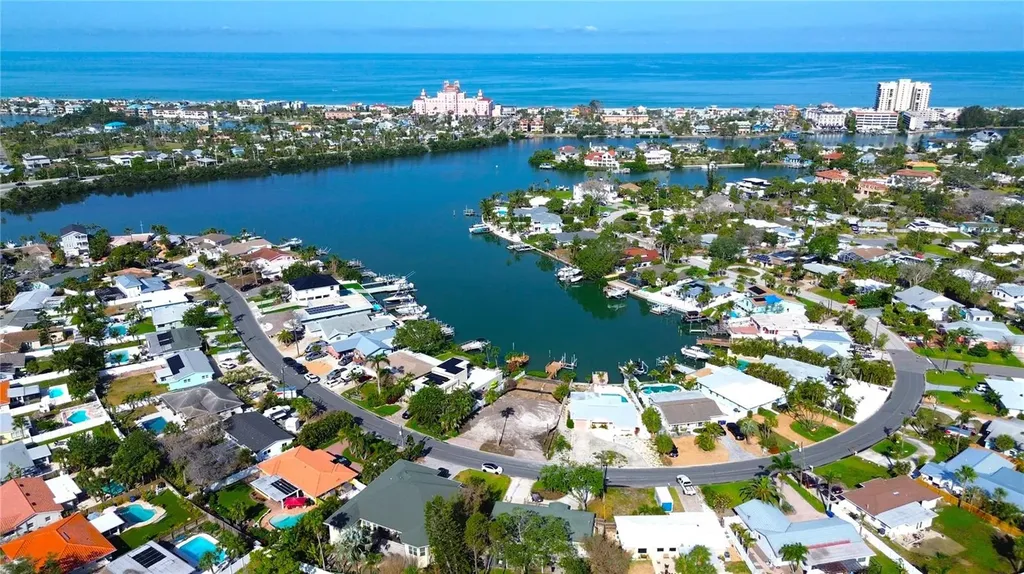 3738 Belle Vista Drive E St Pete Beach FL 33706