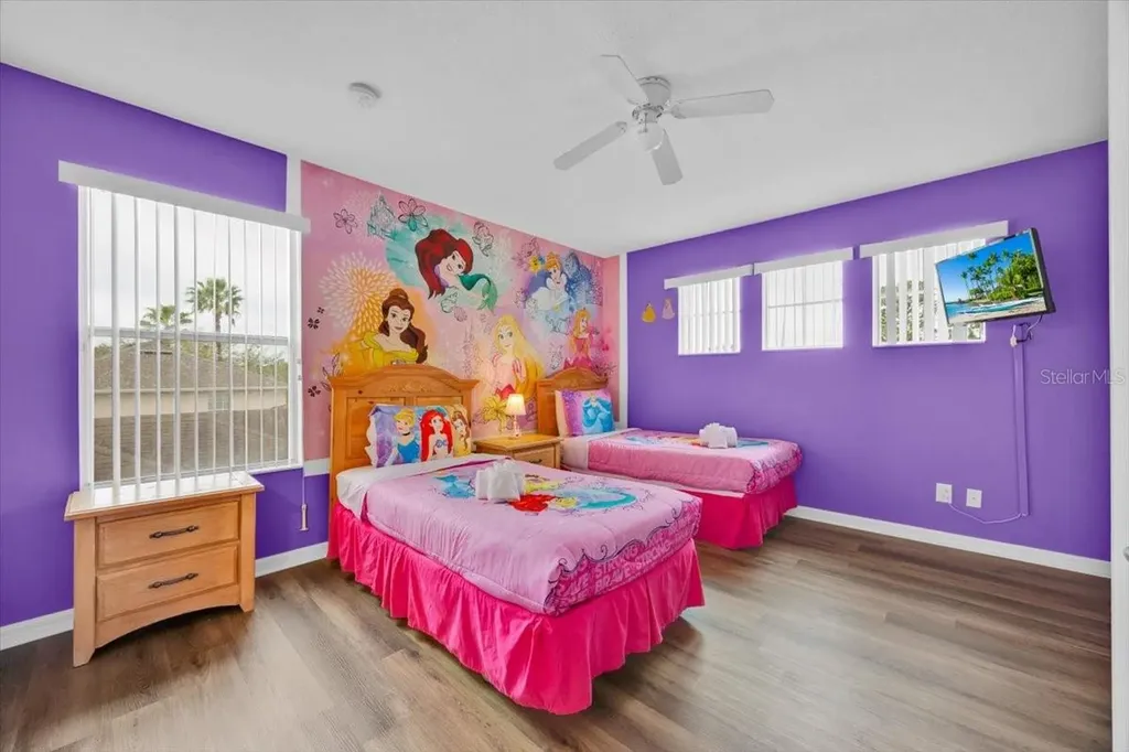 303 Plumoso Loop Davenport FL 33897