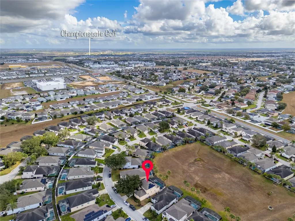 303 Plumoso Loop Davenport FL 33897