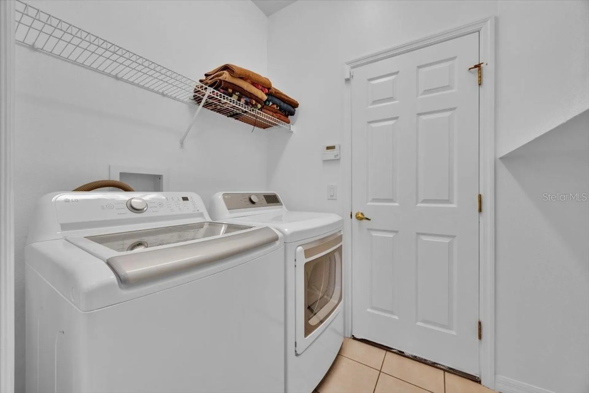 303 Plumoso Loop Davenport FL 33897