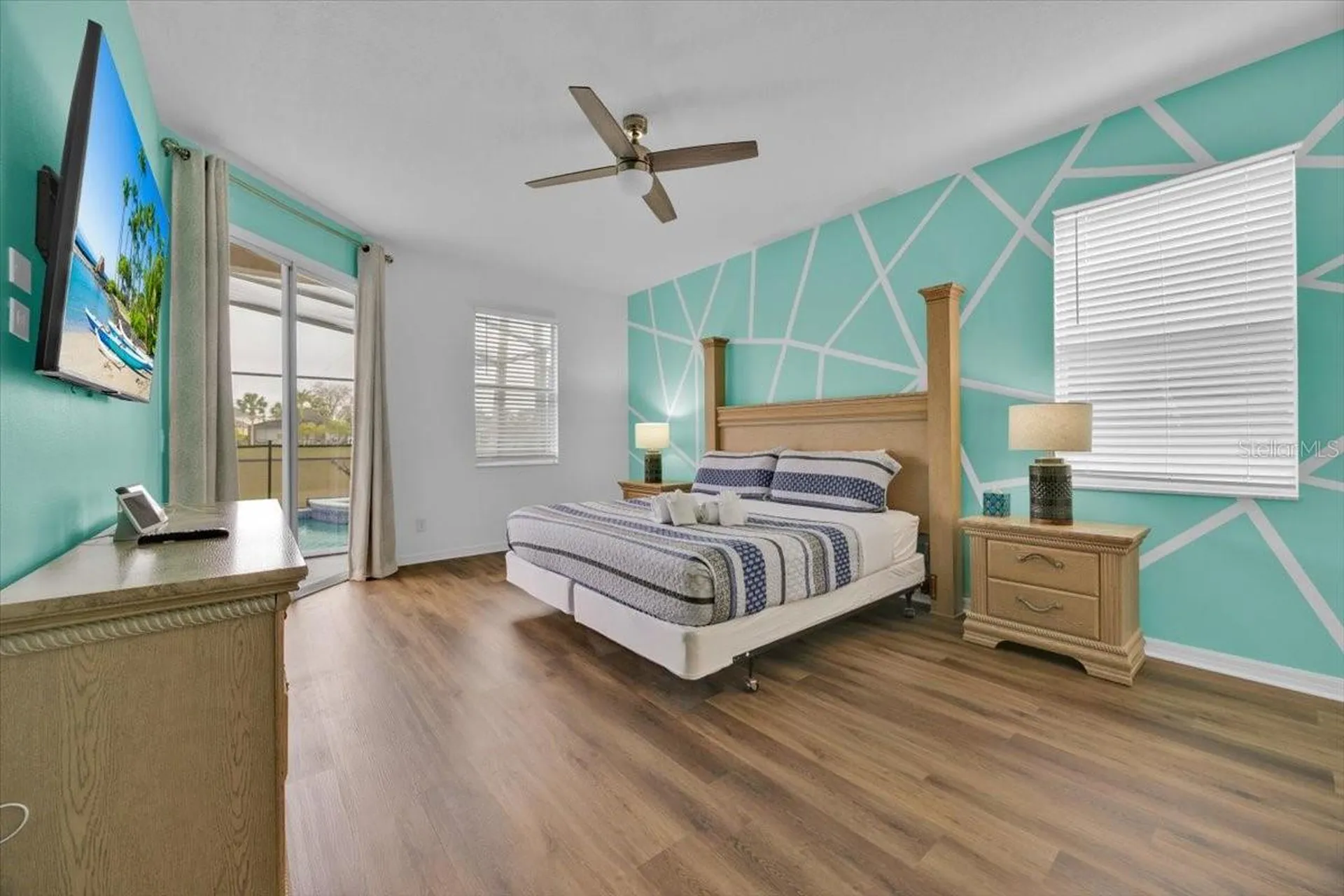 303 Plumoso Loop Davenport FL 33897
