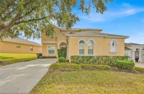 303 Plumoso Loop Davenport FL 33897