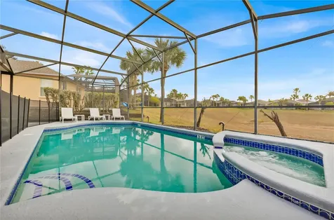 303 Plumoso Loop Davenport FL 33897