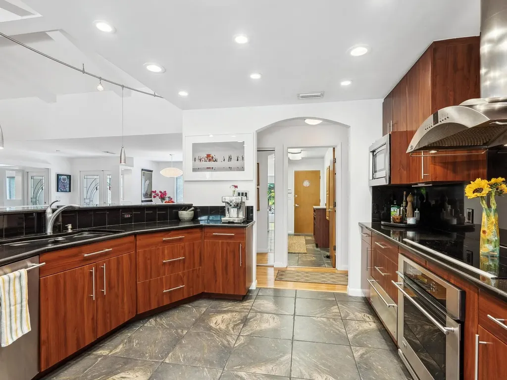 3905 Country View Drive Sarasota FL 34233