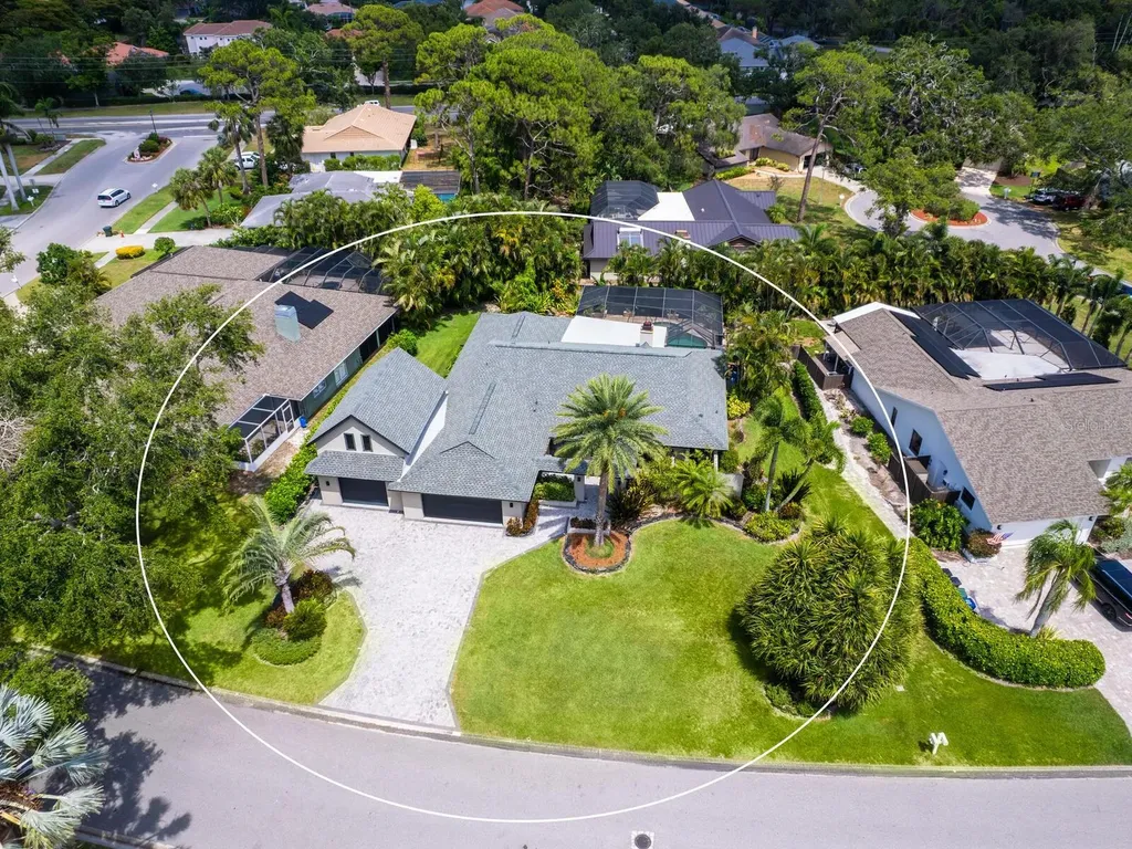 3905 Country View Drive Sarasota FL 34233
