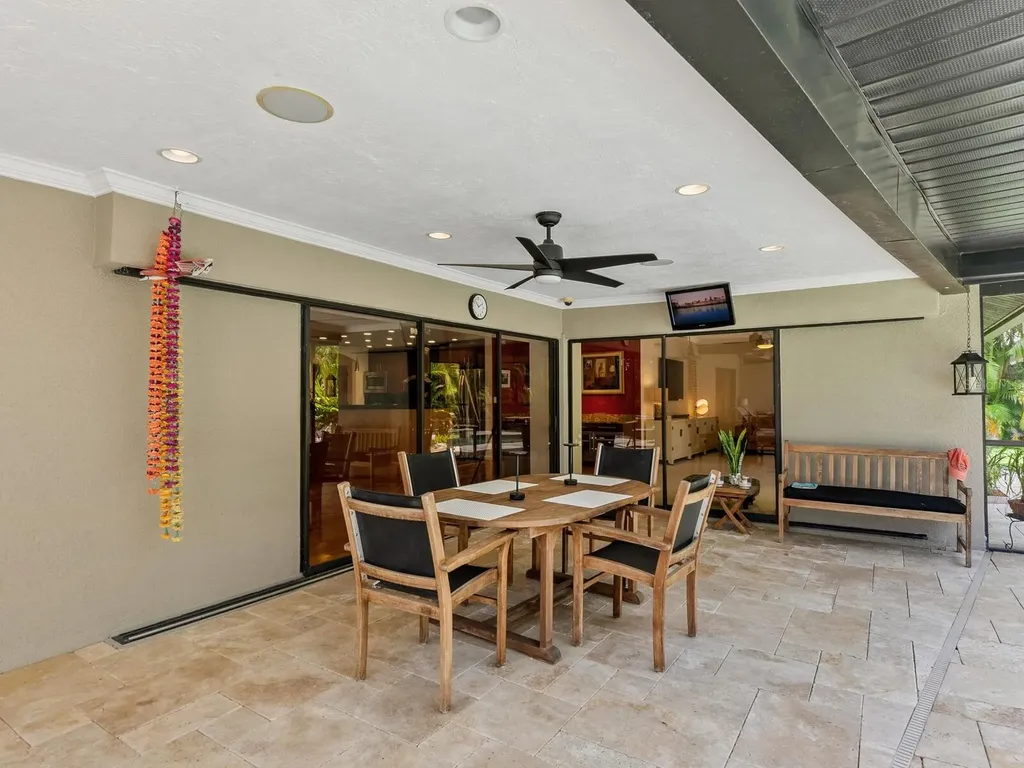 3905 Country View Drive Sarasota FL 34233