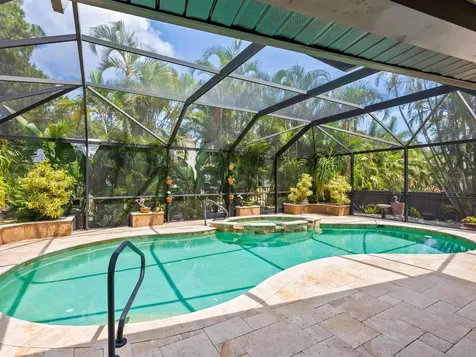 3905 Country View Drive Sarasota FL 34233