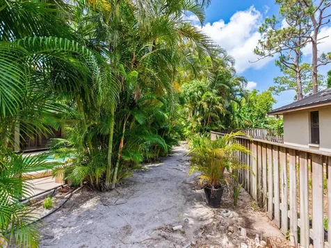 3905 Country View Drive Sarasota FL 34233