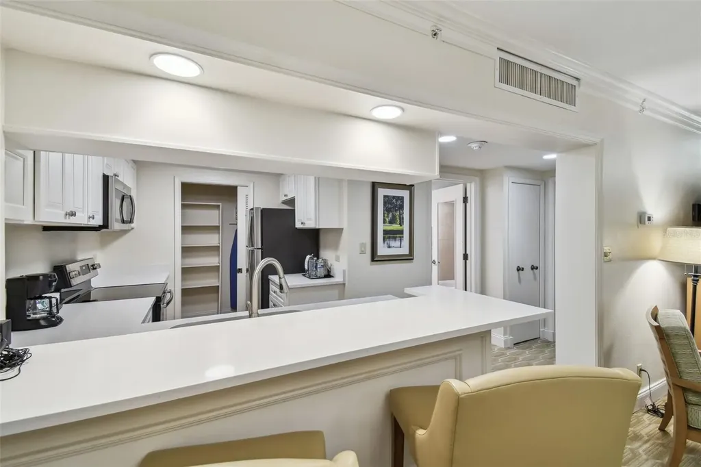 36750 Us 19 N Palm Harbor FL 34684