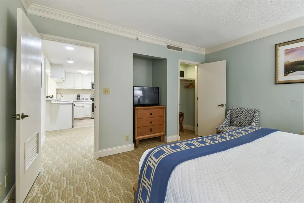 36750 Us 19 N Palm Harbor FL 34684