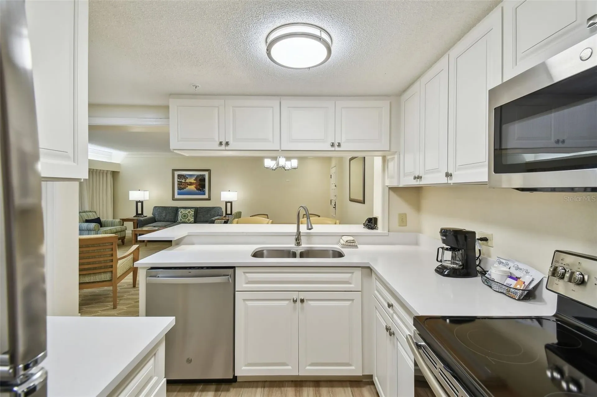 36750 Us 19 N Palm Harbor FL 34684