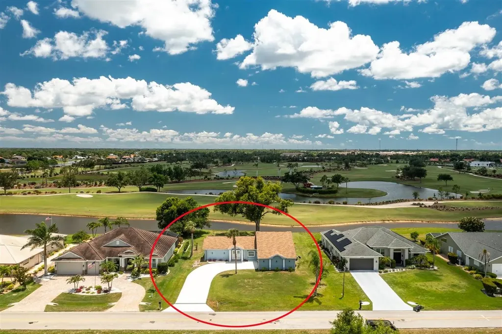 12001 SW Kingsway Circle Lake Suzy FL 34269