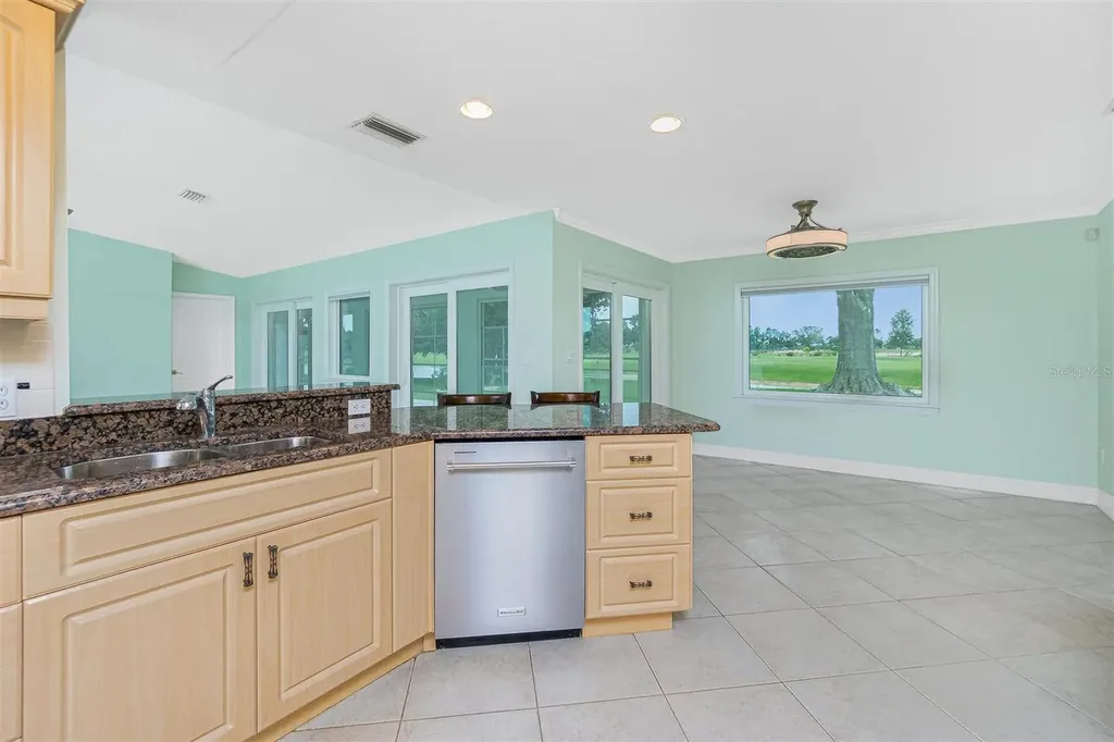 12001 SW Kingsway Circle Lake Suzy FL 34269