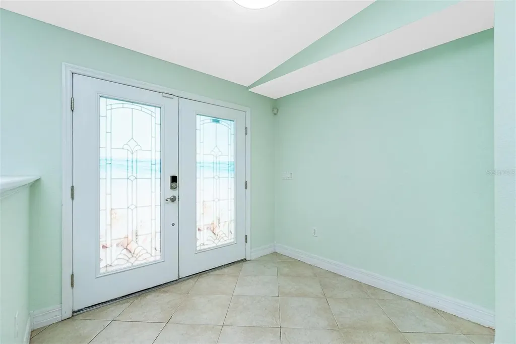 12001 SW Kingsway Circle Lake Suzy FL 34269