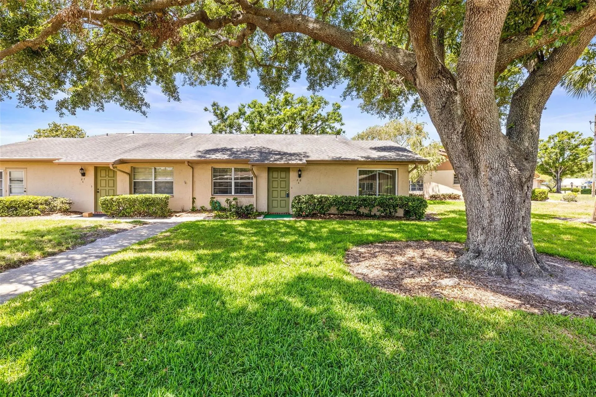 1908 Canterbury Lane Sun City Center FL 33573