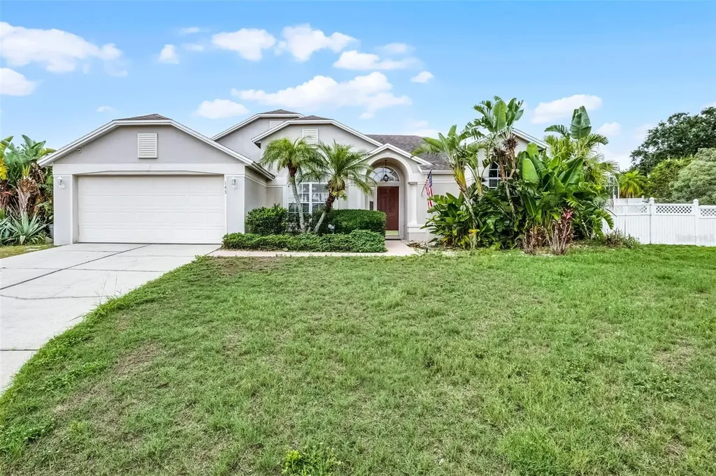 145 Henue Court Davenport FL 33896