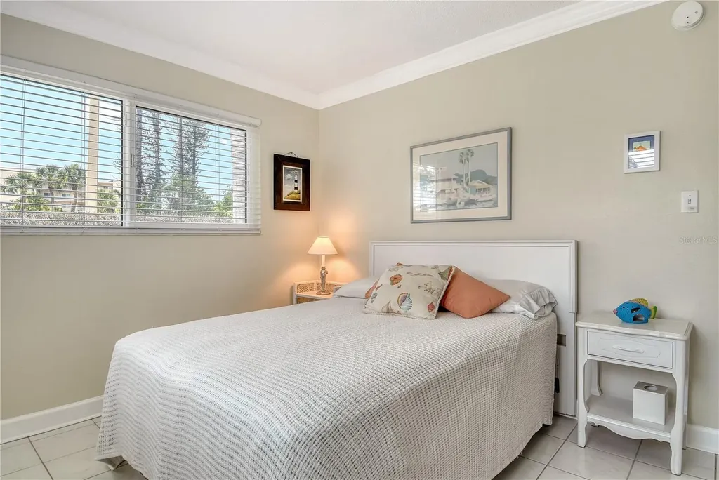 4840 Gulf Of Mexico Drive Longboat Key FL 34228