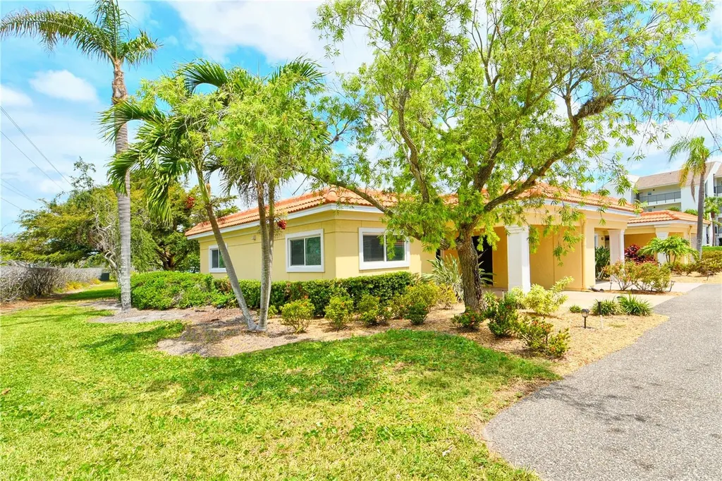 4840 Gulf Of Mexico Drive Longboat Key FL 34228