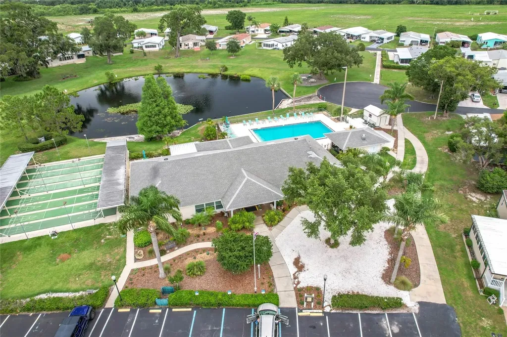 6044 Grand Oaks Drive SE Winter Haven FL 33884