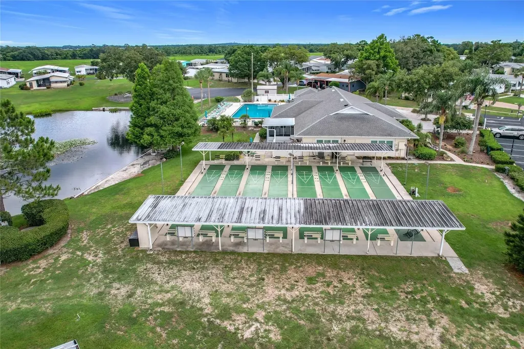 6044 Grand Oaks Drive SE Winter Haven FL 33884