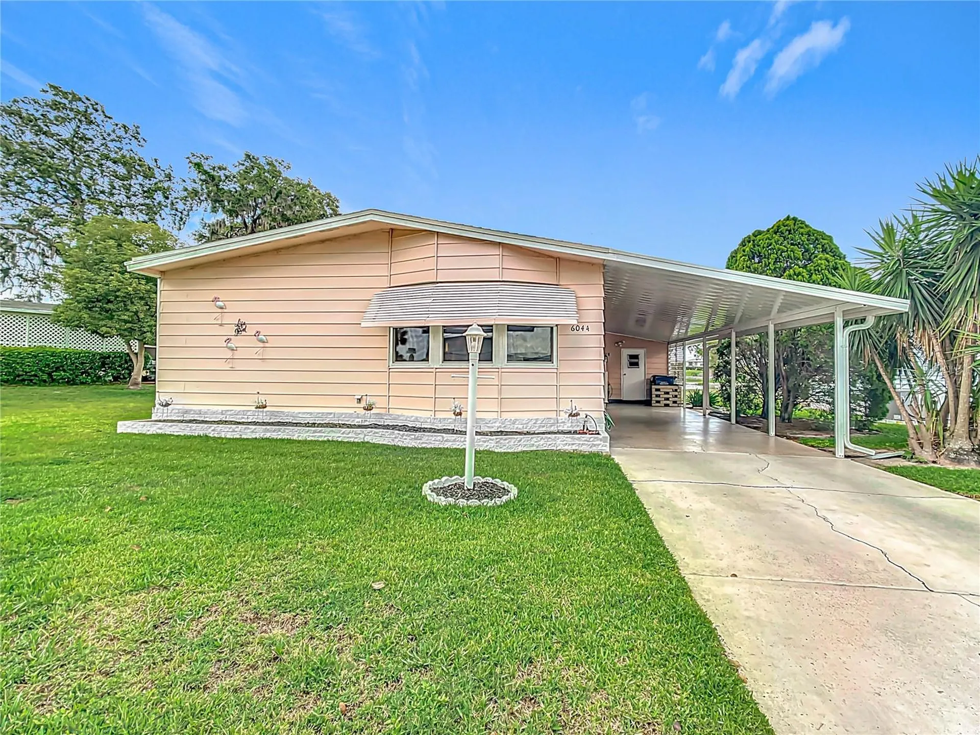 6044 Grand Oaks Drive SE Winter Haven FL 33884
