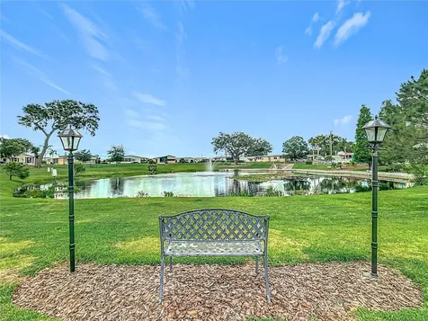 6044 Grand Oaks Drive SE Winter Haven FL 33884