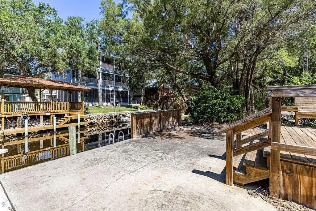 6806 S Holly Oak Point Homosassa FL 34448