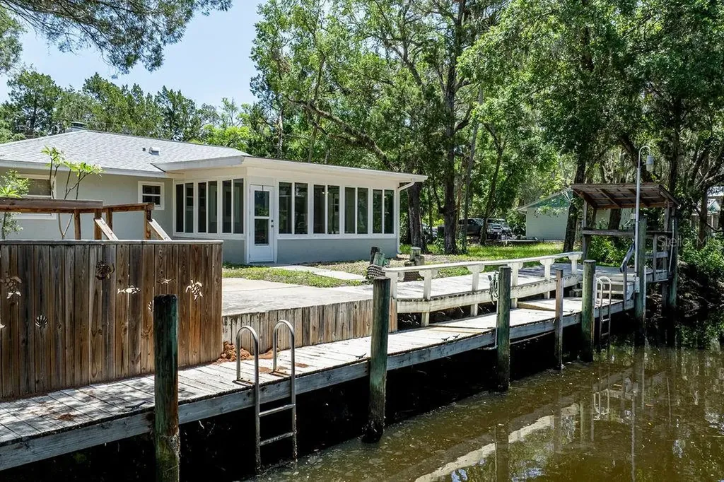 6806 S Holly Oak Point Homosassa FL 34448
