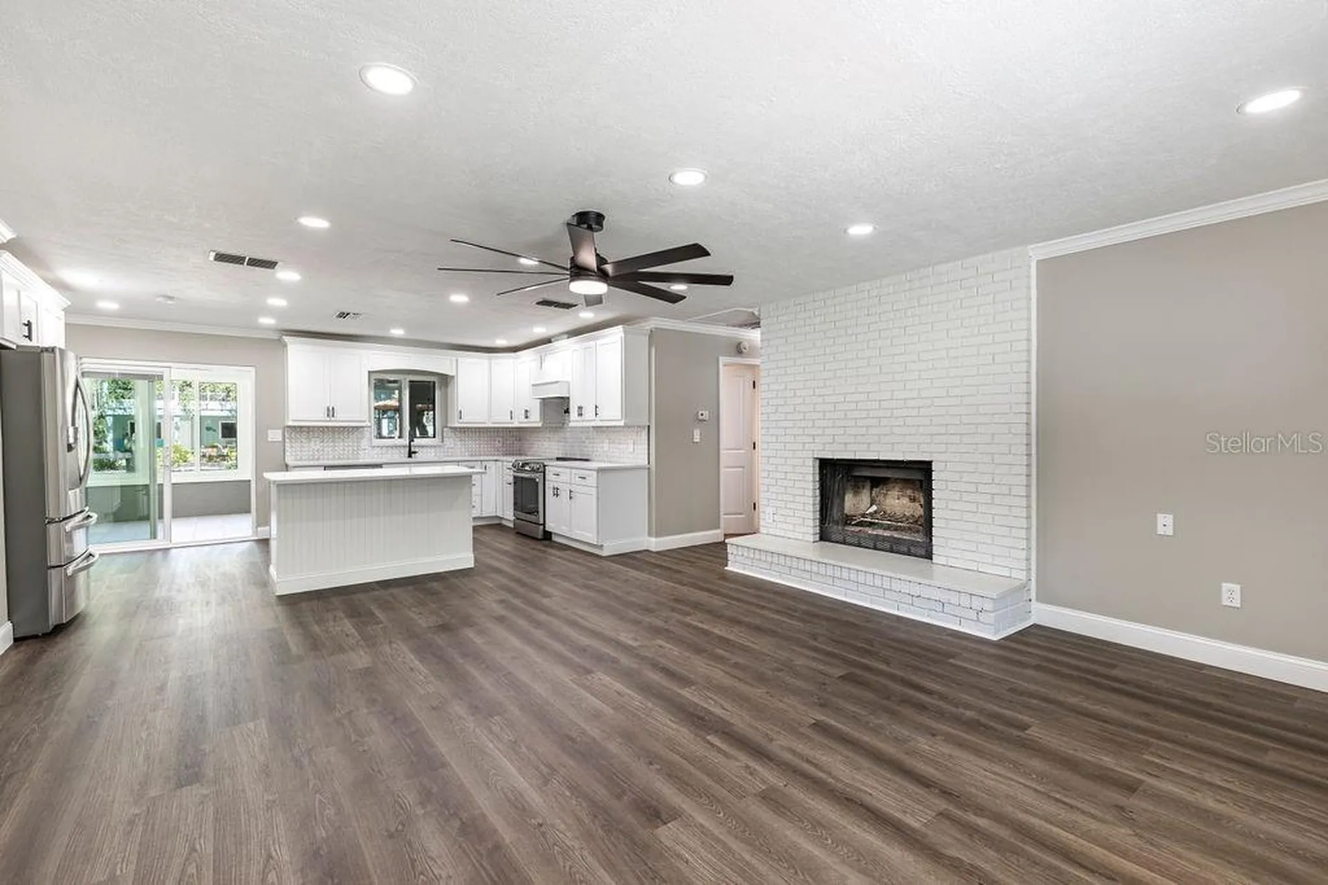 6806 S Holly Oak Point Homosassa FL 34448