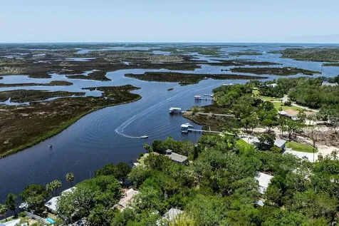 6806 S Holly Oak Point Homosassa FL 34448