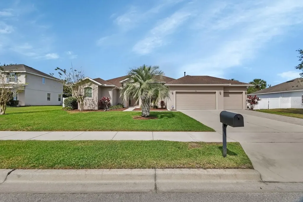 708 Ostrich Fern Lane Deland FL 32720