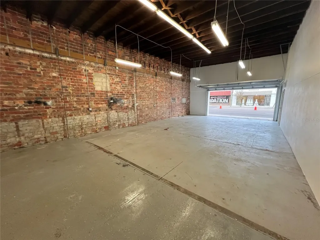 2108 W Kennedy Boulevard Tampa FL 33606