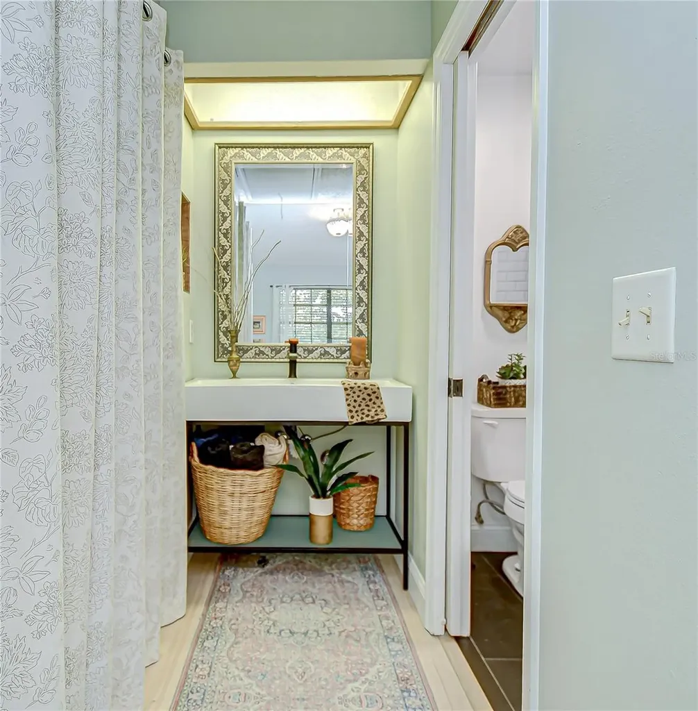 2139 Elm Street Dunedin FL 34698